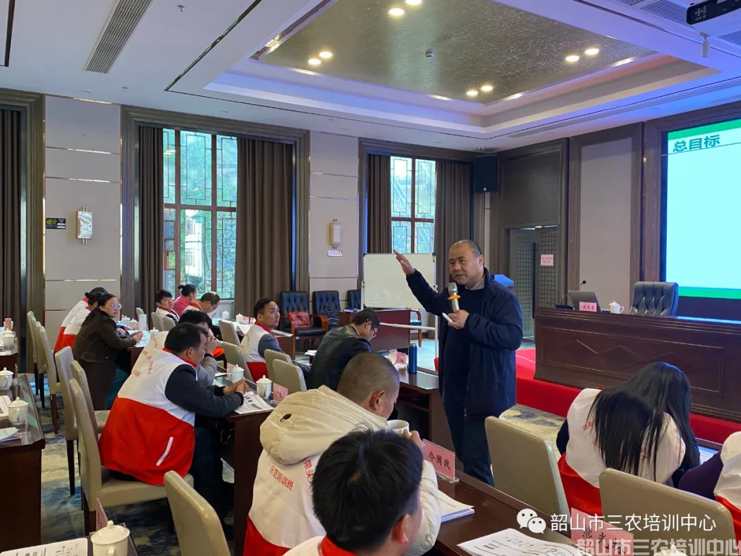 湖南省農(nóng)村實用人才帶頭人示范培訓班（第六期）圓滿結(jié)束(圖8)